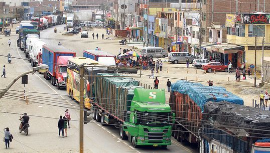 ¿Por qué habrá paro de transportistas? Conoce las 7 claves para entender las protestas en Perú